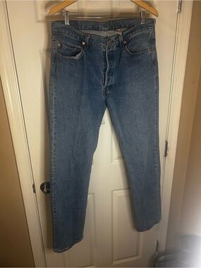 Levi’s 501 90’s Straight Leg Denim Jeans Men’s